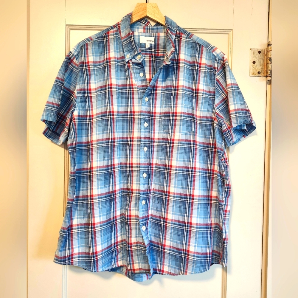 🍇3/$10 Men's casual shirt
